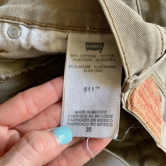 Levi’s 511  High Waist Jean Shorts Size 30 - Picture 6 of 7